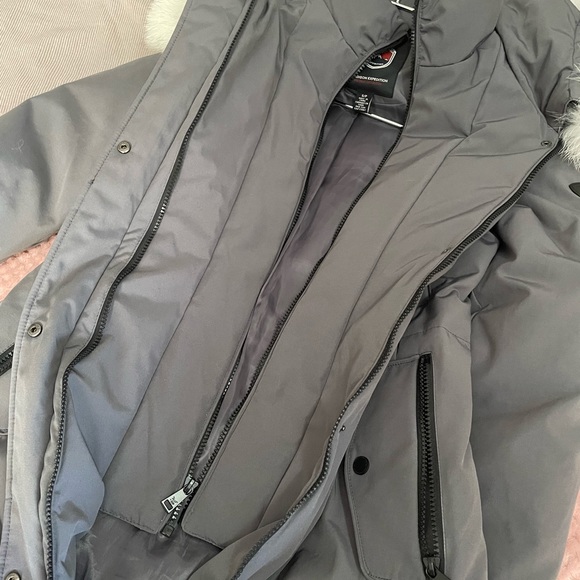 1 Madison Expedition EUC Size S Down Parka - Picture 7 of 10